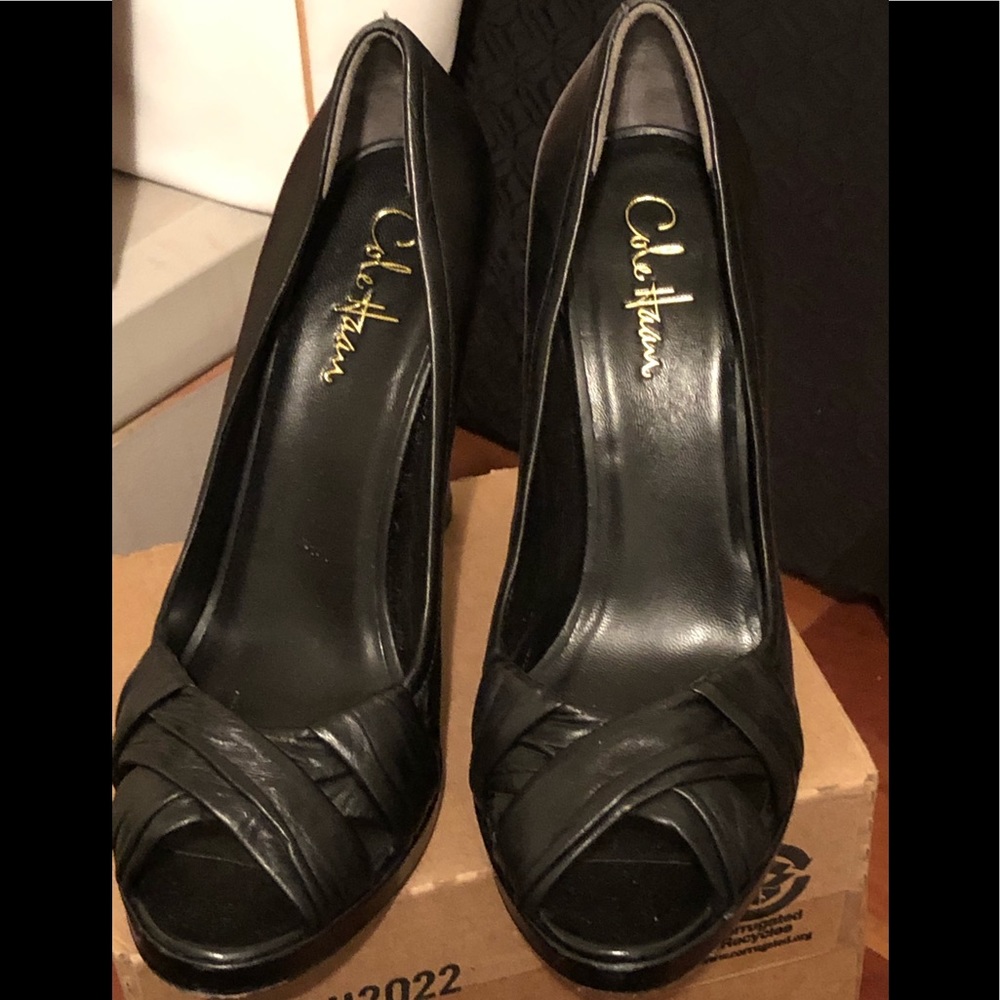 COLE HAAN | Black, Platform Heels!